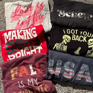 3/$28 Holiday Graphic Tshirt Bundle Graphic Tees x 6